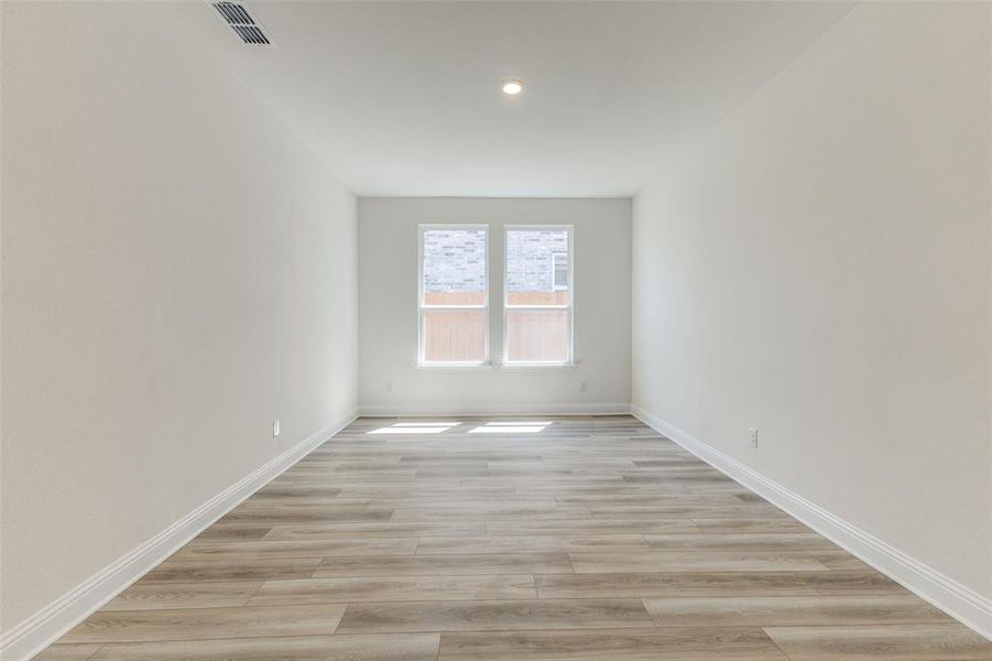 Spacious, unfurnished interior of a new home in Heartland Signature, Crandall (Image 15). Spacious, unfurnished interior of a new home in Heartland Signature, Crandall (Image 15).