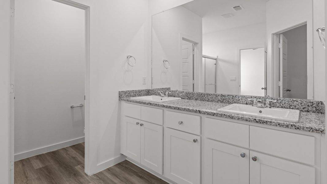 Representative furnished interior of a home built from the The Oxford by D.R. Horton in Viridian, Lubbock (Image 6). Representative furnished interior of a home built from the The Oxford by D.R. Horton in Viridian, Lubbock (Image 6).