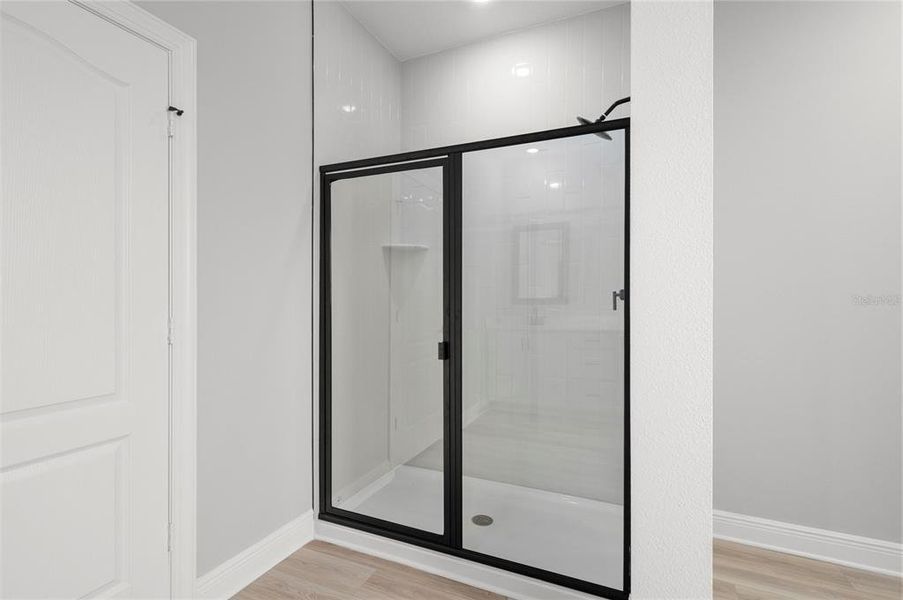 Image 26 of a home in Gum Lake Preserve.