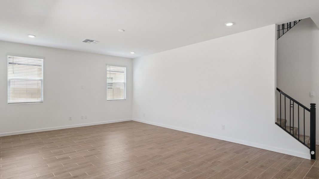 Representative unfurnished interior of a home built from the Crow by D.R. Horton in Zanjero Pass, Glendale (Image 29).