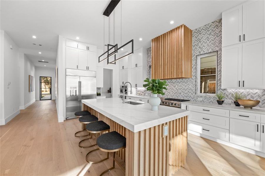 Furnished interior view inside a new home in , Dallas (Image 8).