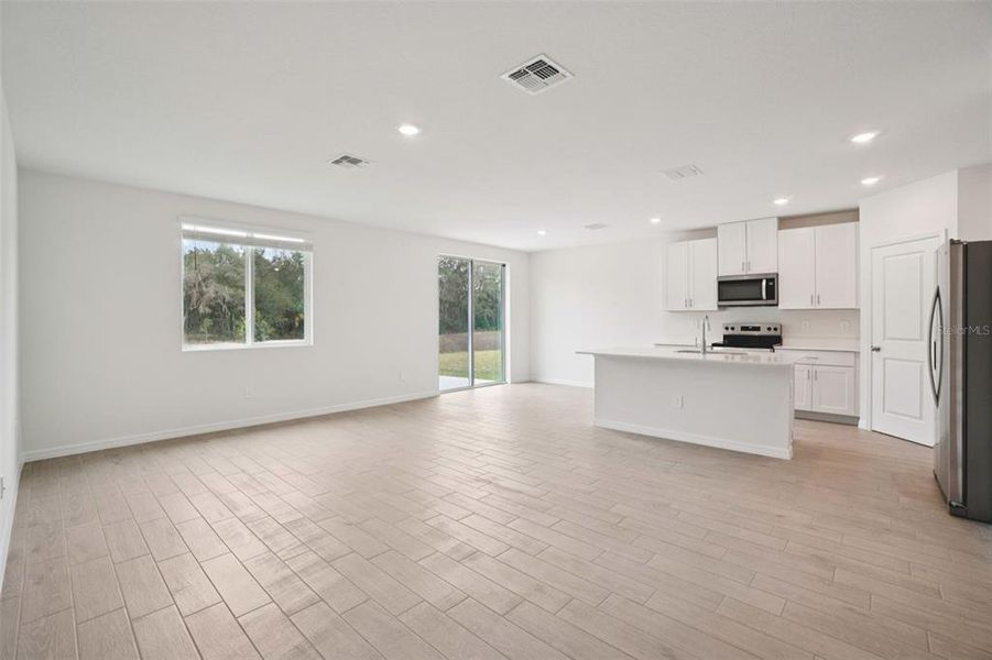 Spacious, unfurnished interior of a new home in , Brooksville (Image 38).