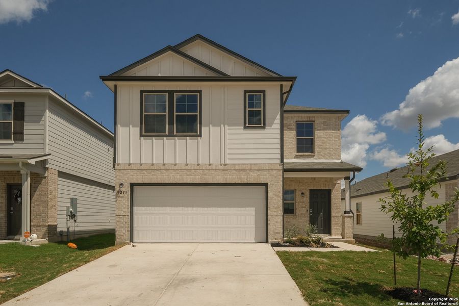 Image 38 of a home in Park Place.