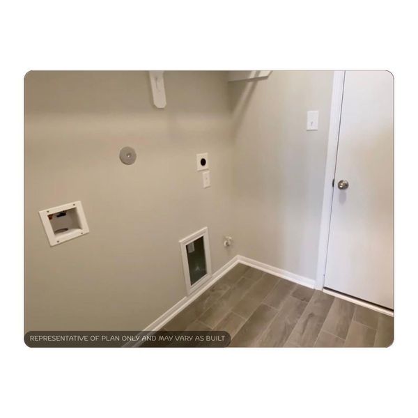 Spacious, unfurnished interior of a new home in Breckenridge Park, Spring (Image 13). Spacious, unfurnished interior of a new home in Breckenridge Park, Spring (Image 13).