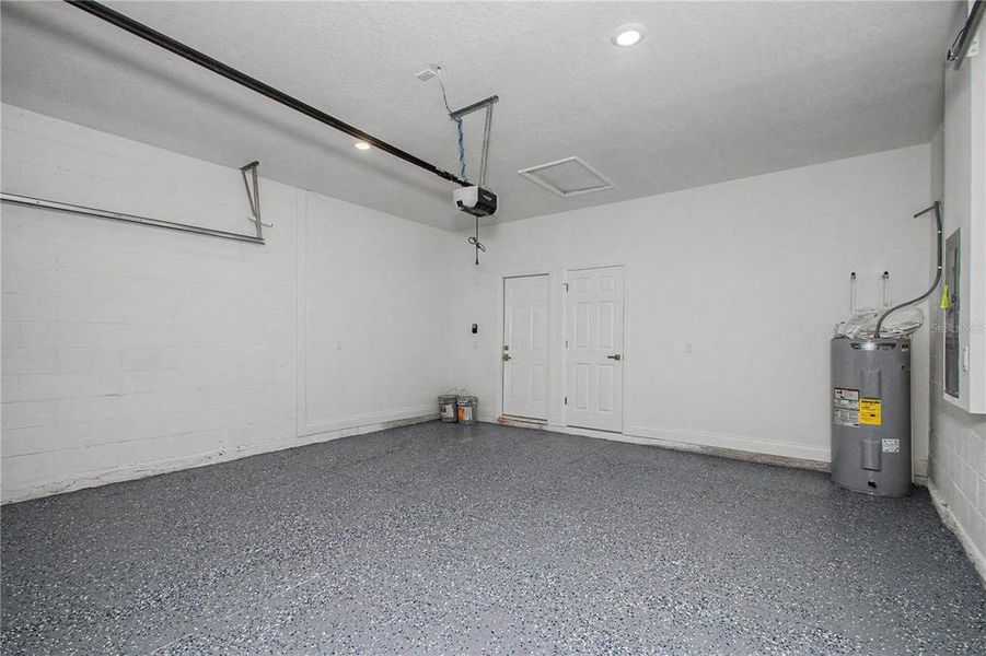 Spacious, unfurnished interior of a new home in , Citrus Springs (Image 16). Spacious, unfurnished interior of a new home in , Citrus Springs (Image 16).