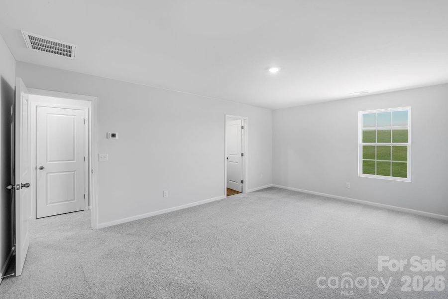 Spacious, unfurnished interior of a new home in Cleveland Hill, Shelby (Image 26).
