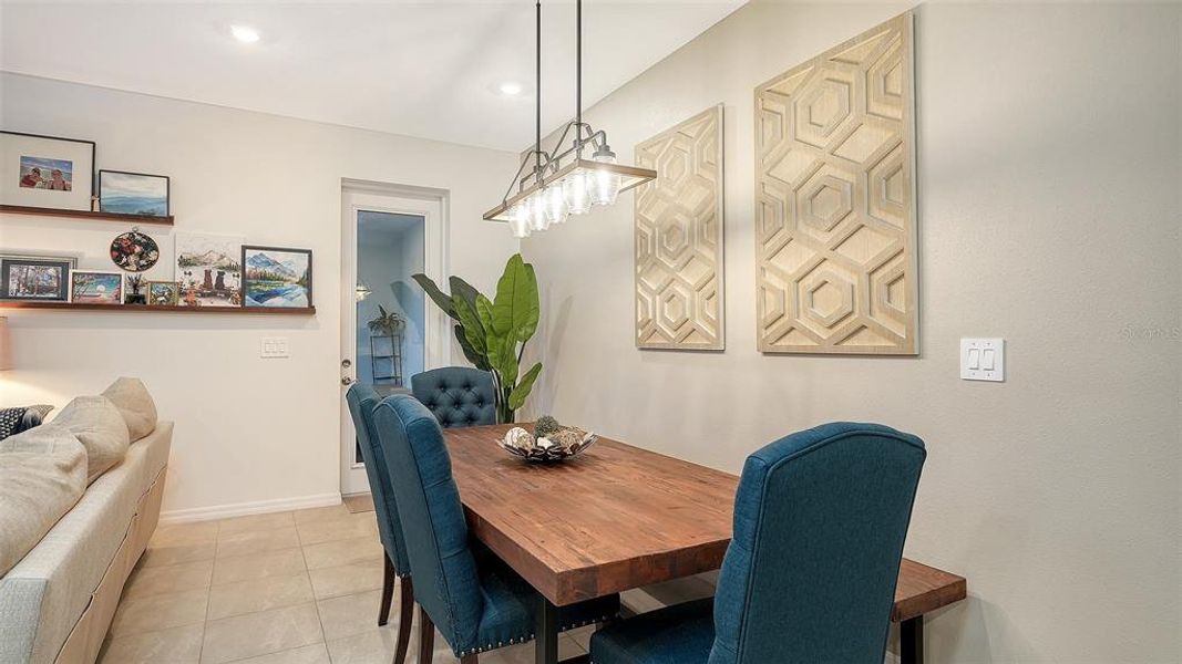 Furnished interior view inside a new home in , Lakewood Ranch (Image 28).