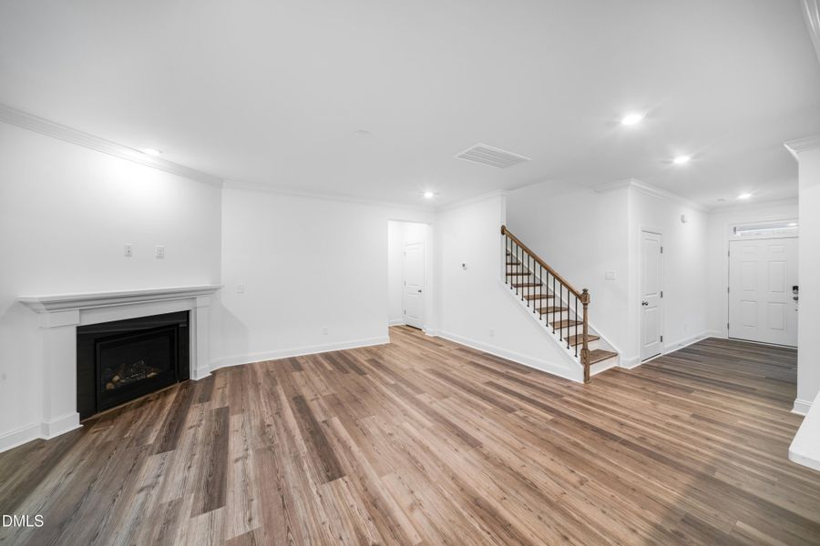 SUN_Stoneriver_Pic_LandrumIII-12