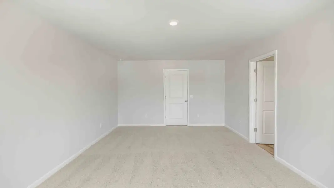 Representative unfurnished interior of a home built from the Hayden by D.R. Horton in Brookside, Richlands (Image 26).