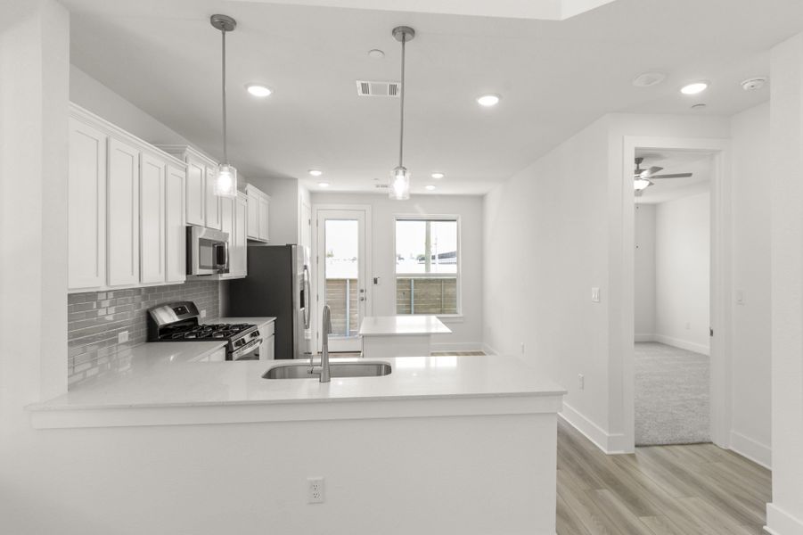 Image 28 of a home in Center 45.