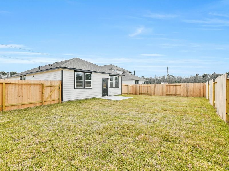 Exterior details and patio area of a home in Liberty Estates, Cleveland (Image 26).