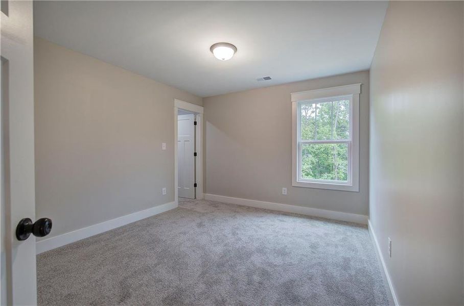 Spacious, unfurnished interior of a new home in , Adairsville (Image 24).