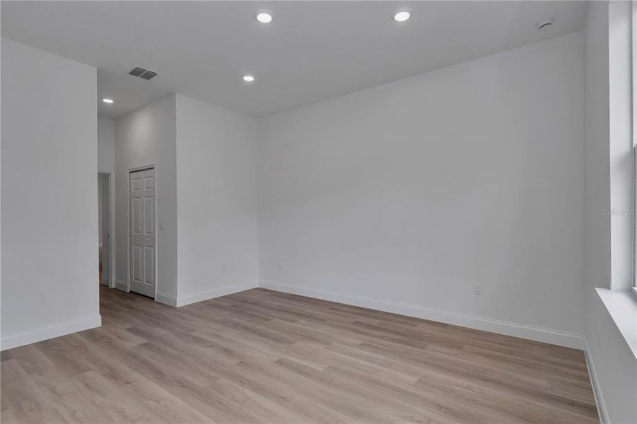 Spacious, unfurnished interior of a new home in , Citrus Springs (Image 30). Spacious, unfurnished interior of a new home in , Citrus Springs (Image 30).