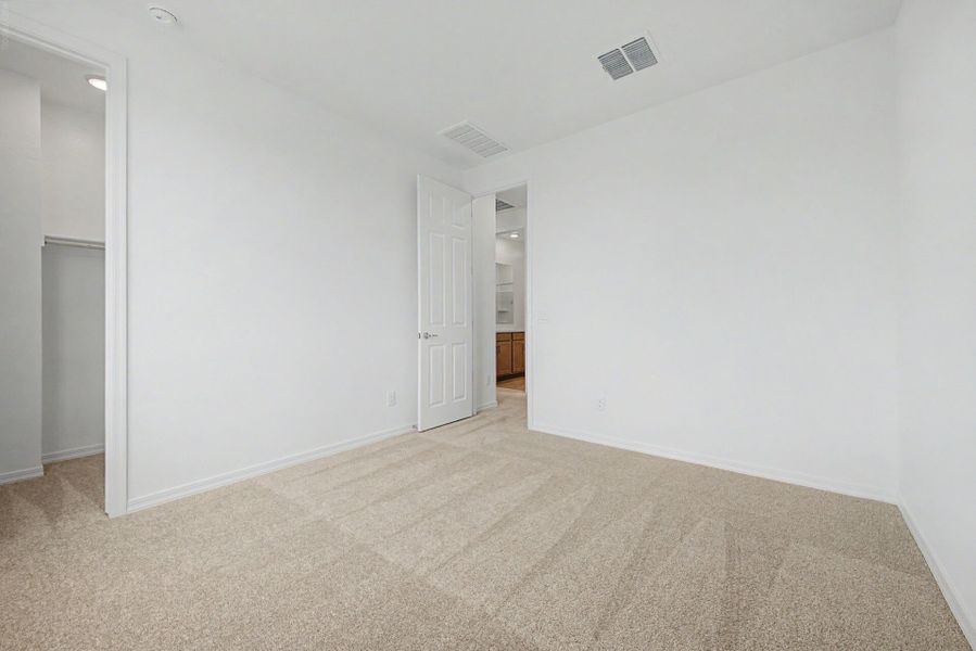 Spacious, unfurnished interior of a new home in Soleo, San Tan Valley (Image 15). Spacious, unfurnished interior of a new home in Soleo, San Tan Valley (Image 15).