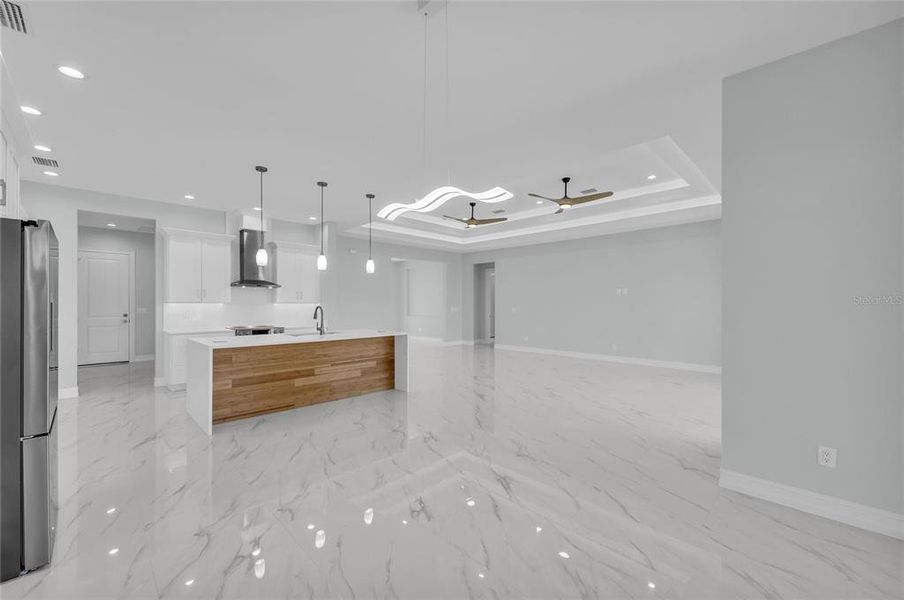 Spacious, unfurnished interior of a new home in , Port Charlotte (Image 21).