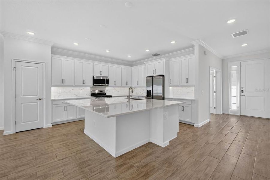 Furnished interior view inside a new home in , Mount Dora (Image 9).