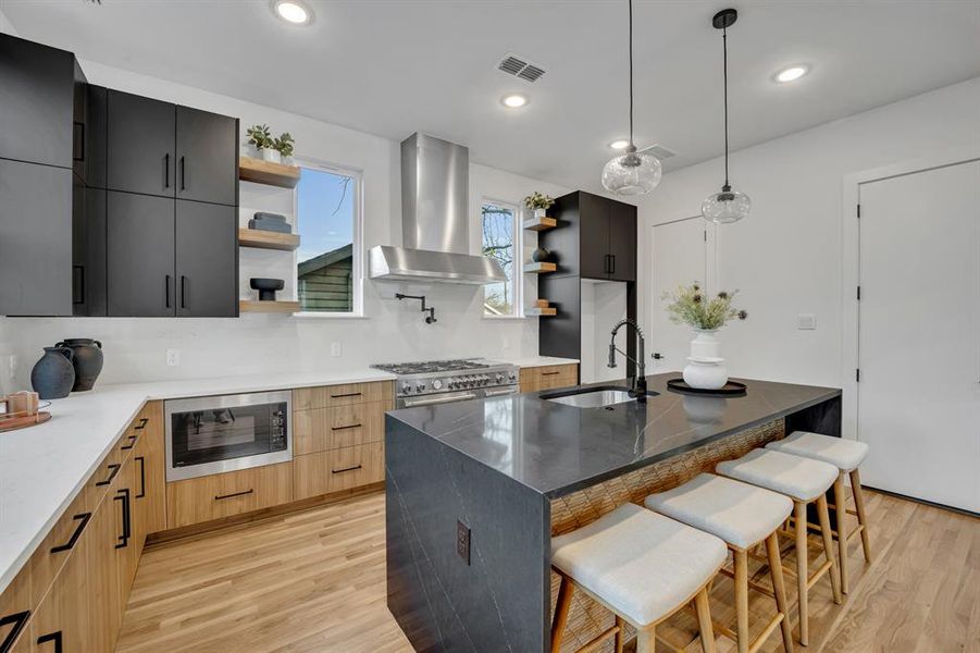 Furnished interior view inside a new home in , Dallas (Image 5). Furnished interior view inside a new home in , Dallas (Image 5).