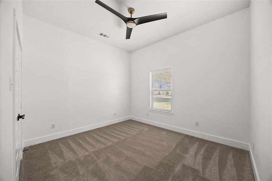 Spacious, unfurnished interior of a new home in , Mabank (Image 13).