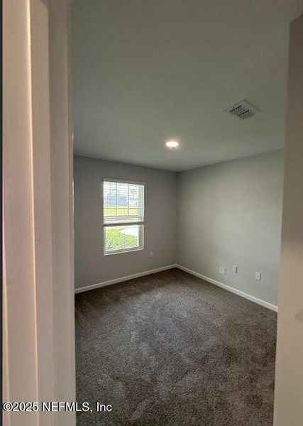Spacious, unfurnished interior of a new home in , Jacksonville (Image 18).