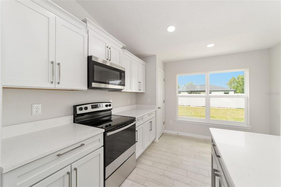 Furnished interior view inside a new home in , Ocala (Image 10).