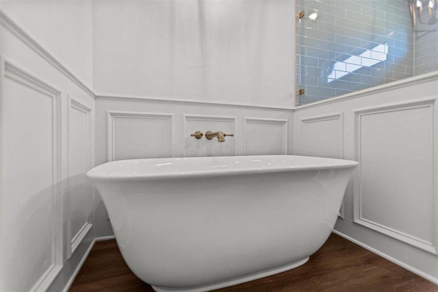 Furnished interior view inside a new home in , Tyler (Image 26).