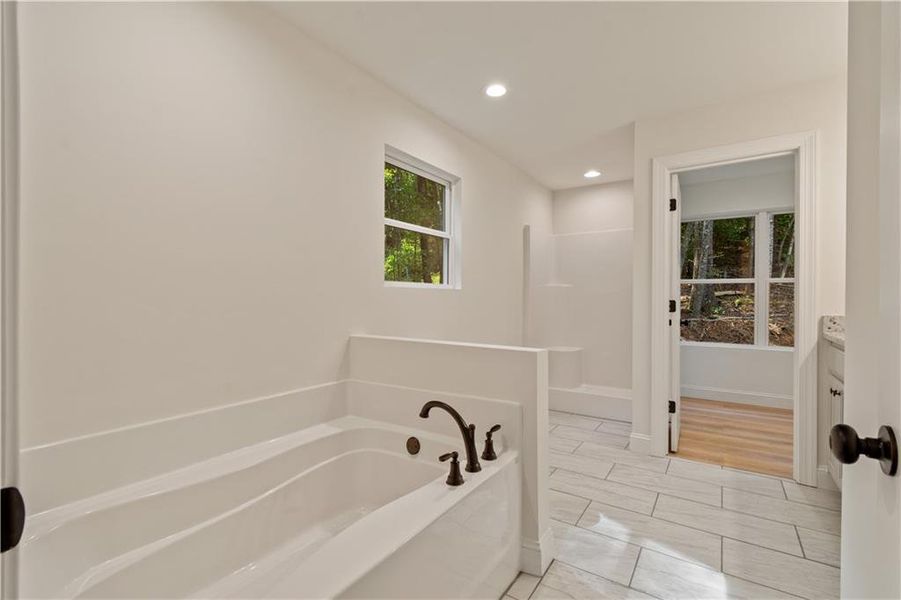 Furnished interior view inside a new home in , Dahlonega (Image 5).