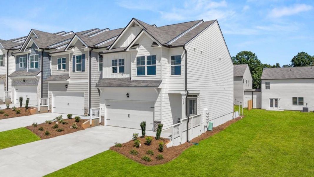 Front exterior of a new home in Rolling Meadows, Jasper, GA, highlighting curb appeal (Image 2).