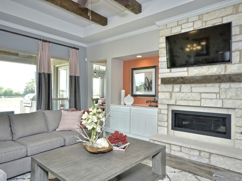 Representative furnished interior of a home built from the San Simeon I by Giddens Homes in Clearwater Ranch, Liberty Hill (Image 195).