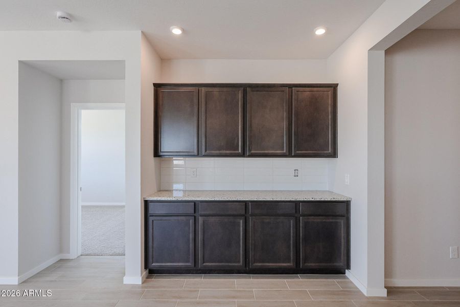 14_Willow_Lot-02_Carlsbad_New-Ranch_Styl