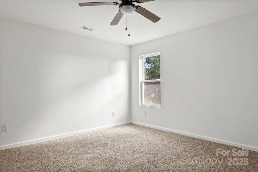 Spacious, unfurnished interior of a new home in , Shelby (Image 25).