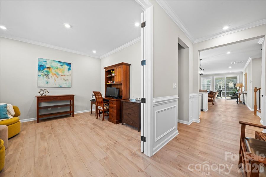 Furnished interior view inside a new home in Roseshire Chase, Huntersville (Image 33). Furnished interior view inside a new home in Roseshire Chase, Huntersville (Image 33).