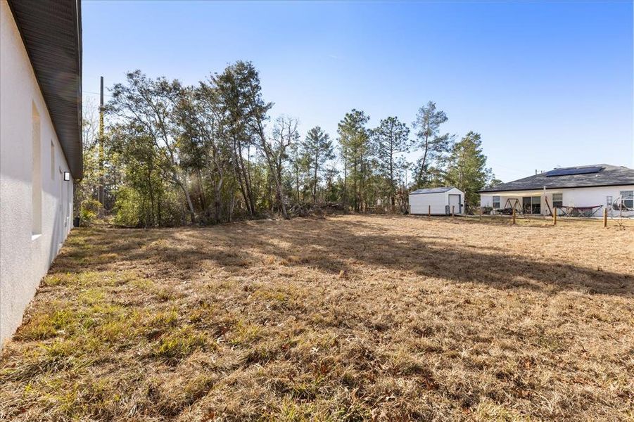 Exterior details and patio area of a home in , Ocala (Image 21).