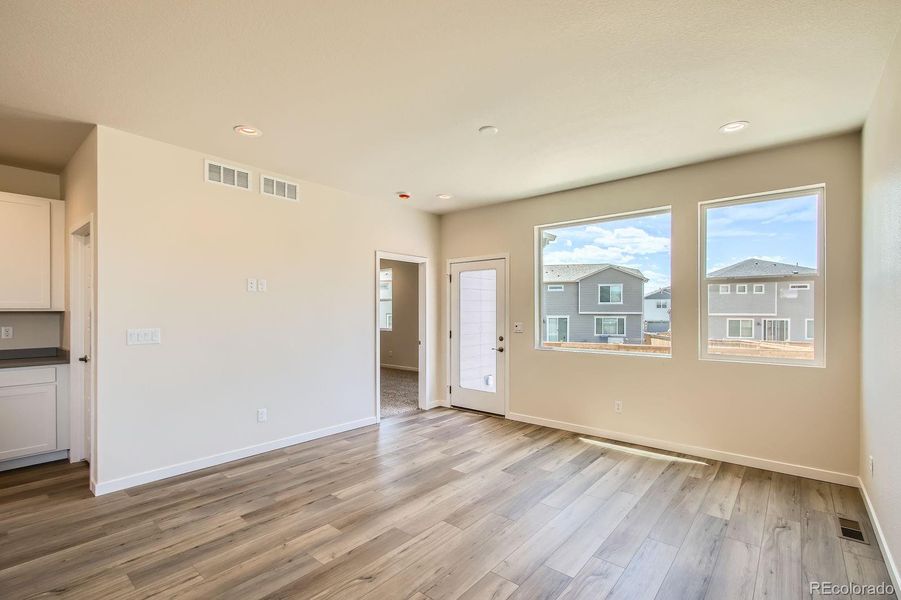 Spacious, unfurnished interior of a new home in Buffalo Highlands – Commerce City, Commerce City (Image 23).