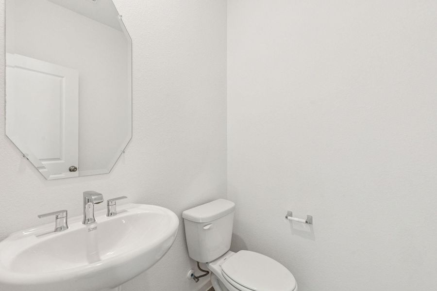 Furnished interior view inside a new home in Montgomery Bend, Montgomery (Image 14).