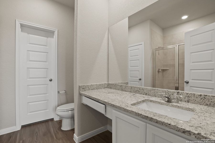 Furnished interior view inside a new home in Hickory Ridge, Elmendorf (Image 8).