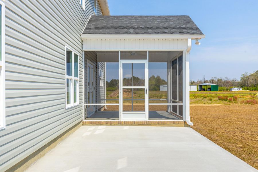Representative exterior details of a home built from the Clayton A by JC Jackson Homes,LLC in Heritage Pointe, Newport (Image 3).