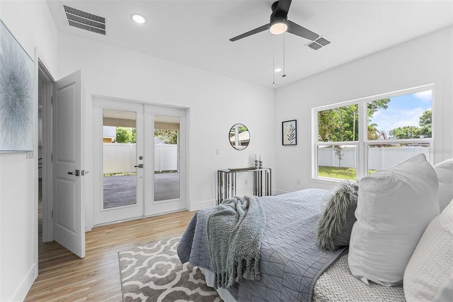 Furnished interior view inside a new home in , Orlando (Image 18). Furnished interior view inside a new home in , Orlando (Image 18).