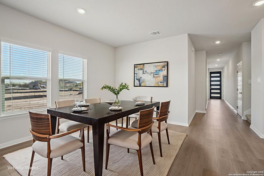 Furnished interior view inside a new home in Carmel Ranch, Schertz (Image 10). Furnished interior view inside a new home in Carmel Ranch, Schertz (Image 10).