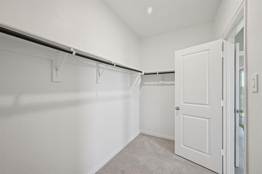 Photo is not of the actual home, but is an inspirational photo of builder’s model home and may depict options, furnishings, and/or decorator features that are not included.