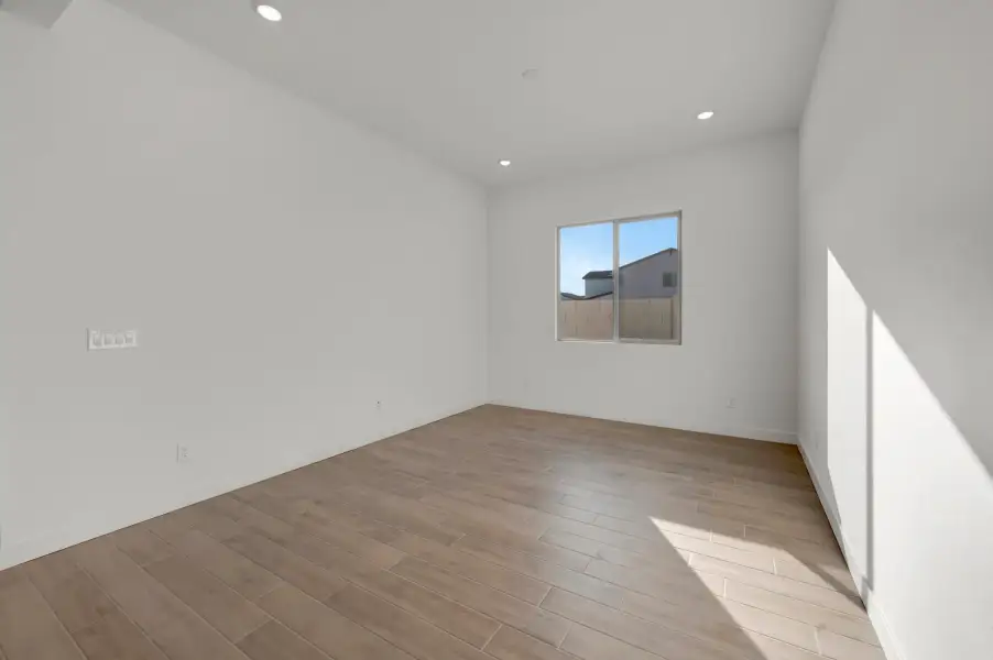 Spacious, unfurnished interior of a new home in Soleo, San Tan Valley (Image 25). Spacious, unfurnished interior of a new home in Soleo, San Tan Valley (Image 25).