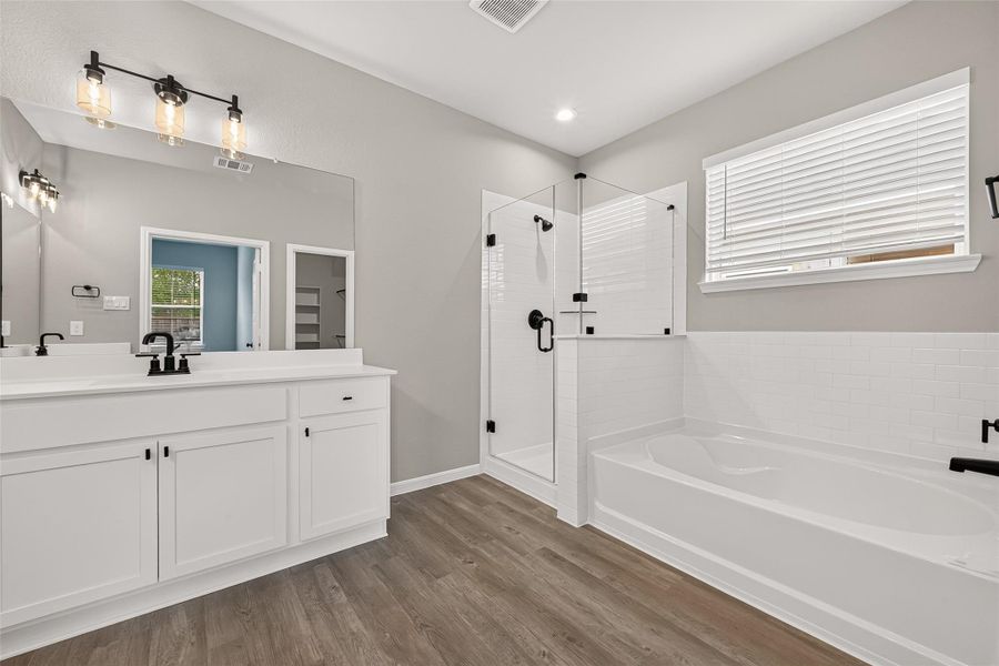 Furnished interior view inside a new home in La Segarra, Brookshire (Image 13).