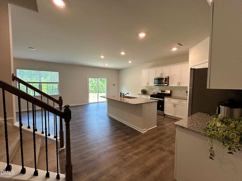9. Welcome to the main living space (1)