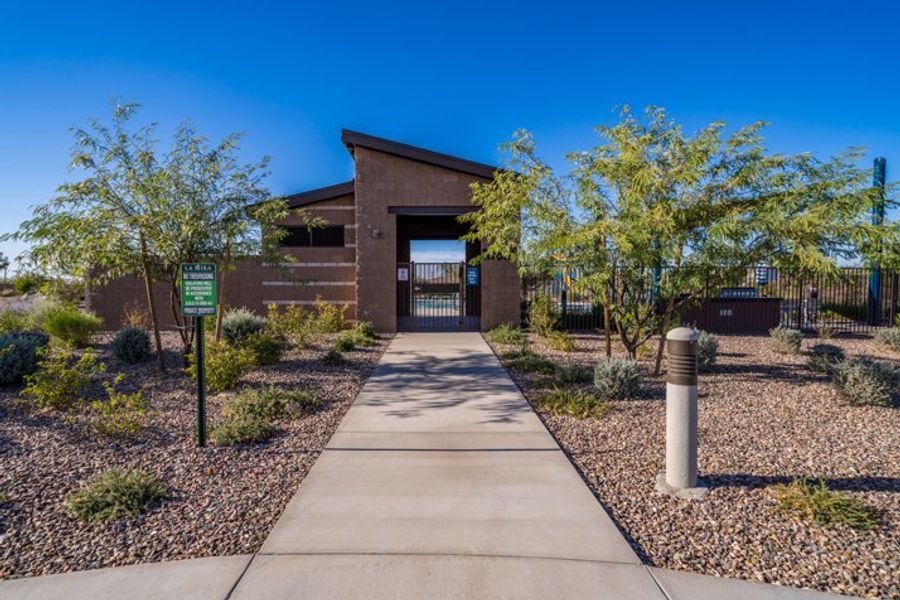 Community amenities in La Mira, Mesa (Image 36).