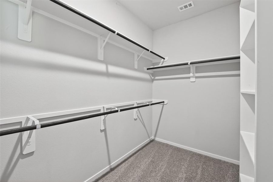 Spacious, unfurnished interior of a new home in Rollingbrook Estates, Baytown (Image 34). Spacious, unfurnished interior of a new home in Rollingbrook Estates, Baytown (Image 34).