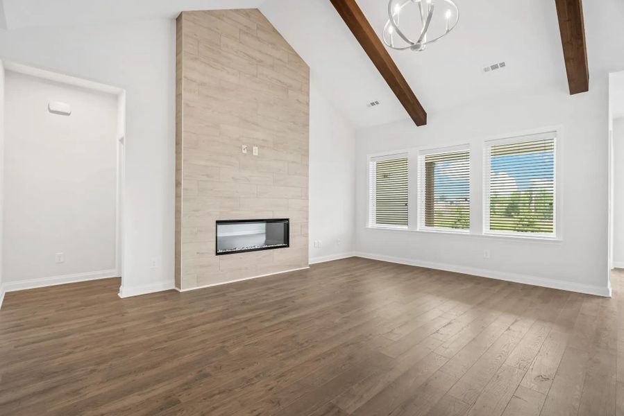 The Roseland II C Family Room The Roseland II C Family Room