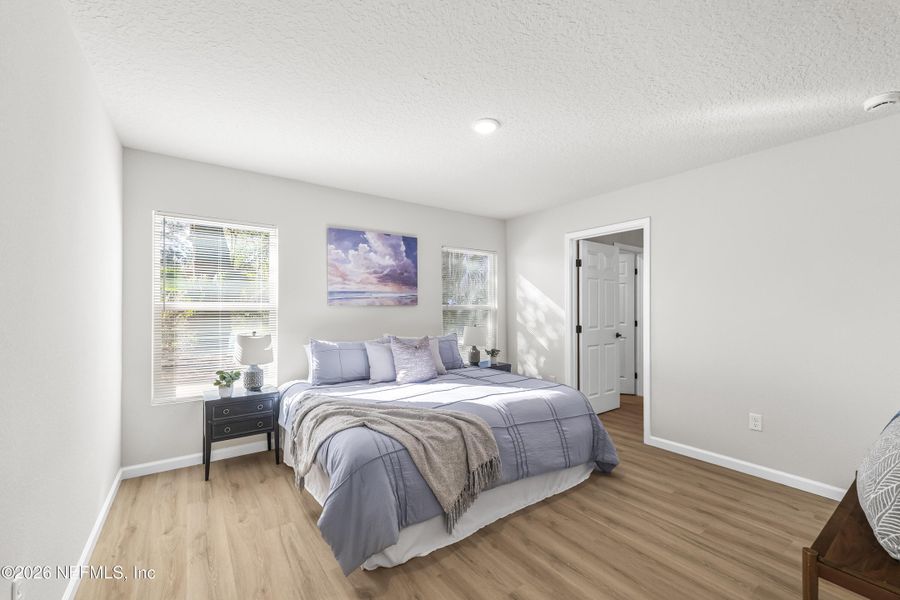 Furnished interior view inside a new home in , Middleburg (Image 13).