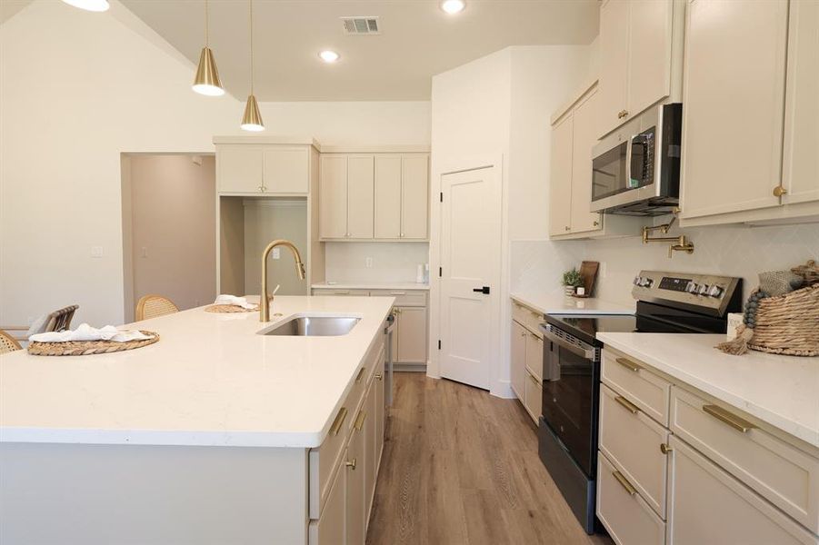 Furnished interior view inside a new home in , Fort Worth (Image 12).