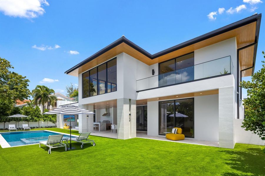 POOL / PATIO POOL / PATIO