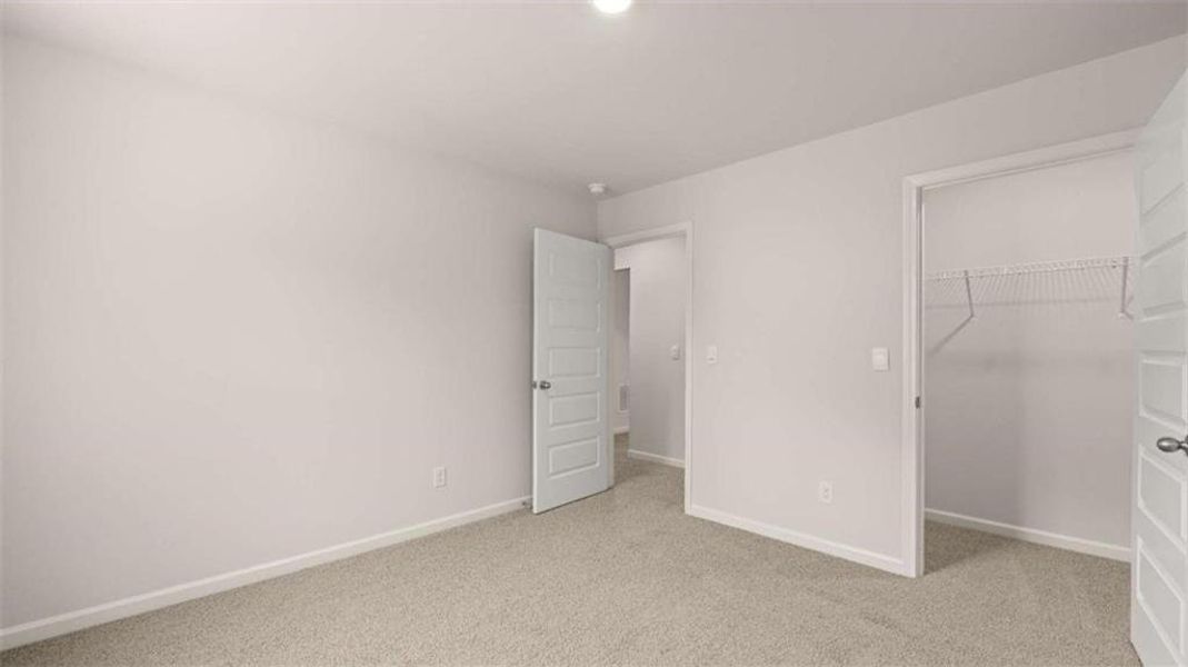 Spacious, unfurnished interior of a new home in Independence, Loganville (Image 31).