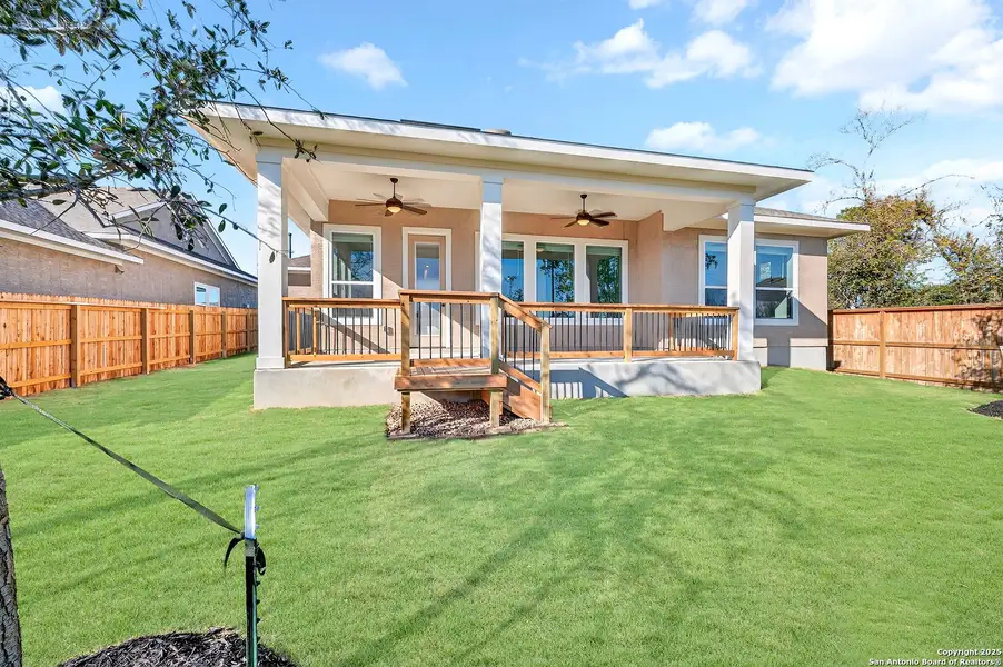 Exterior details and patio area of a home in Davis Ranch 60', San Antonio (Image 4).